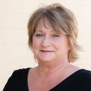 Meet your Posher, Teresa